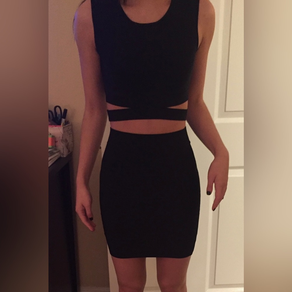 BCBG Bandage Skirt Set (S)